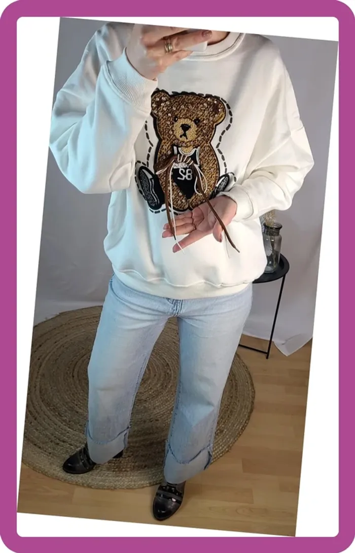 Pull Sweat ourson avec nœud décoratif, NEUF avec étiquette - photo numéro 3