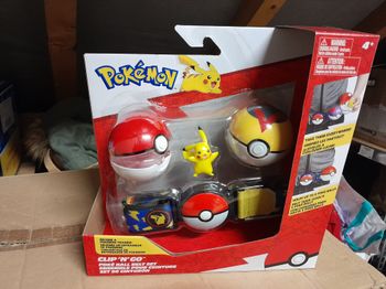ceinture pokemon clip n go