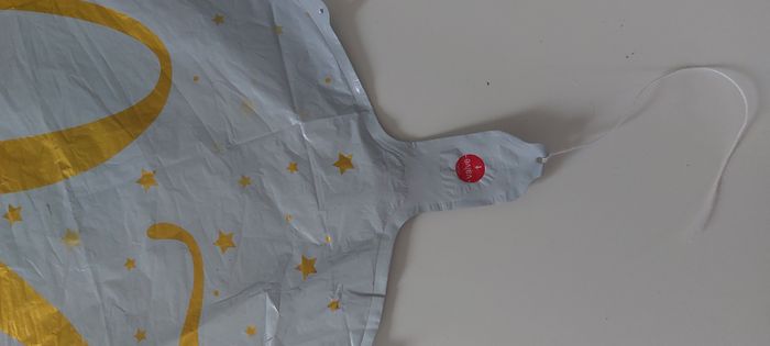 Ballon gonflable helium blanc/doré- chiffre 20 - photo numéro 3