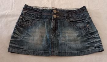 Mini-jupe taille 40