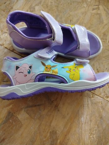 Sandale pokemon 29