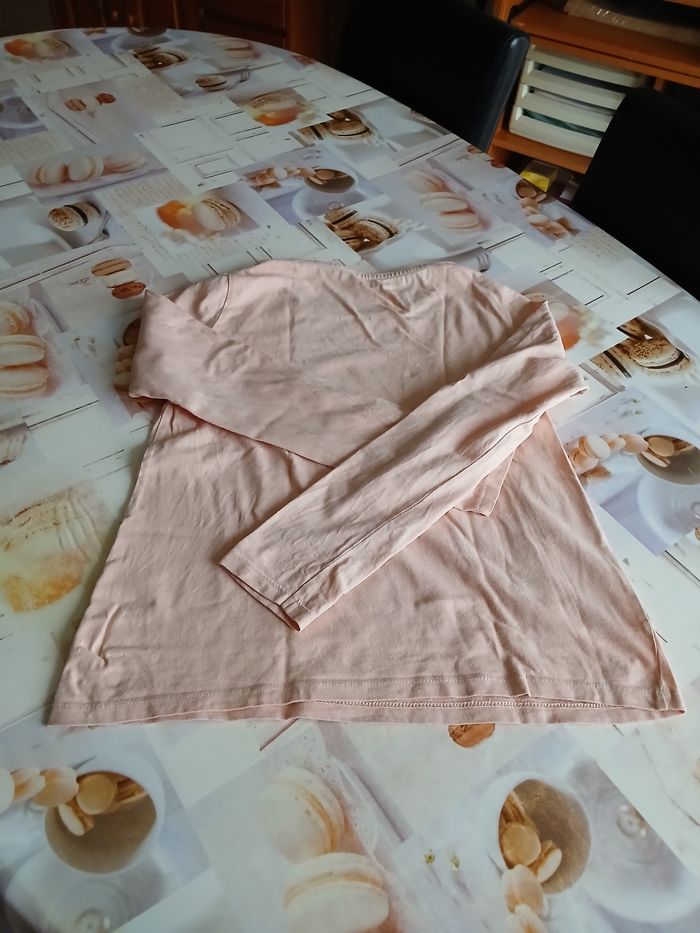 Tee-shirt ML "Kiabi " 12 ans. - photo numéro 4