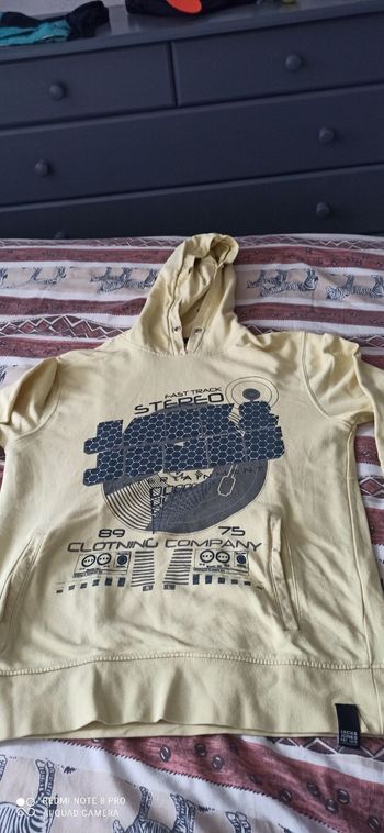 Sweat jack and Jones t. S