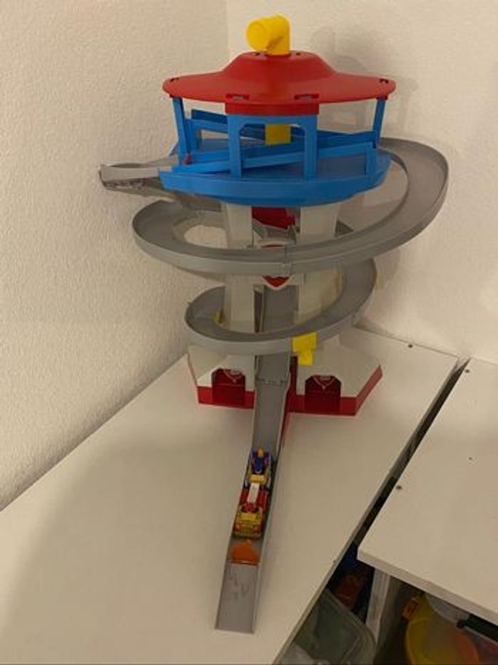 Tour de contrôle paw patrol Pat patouille + véhicules métal