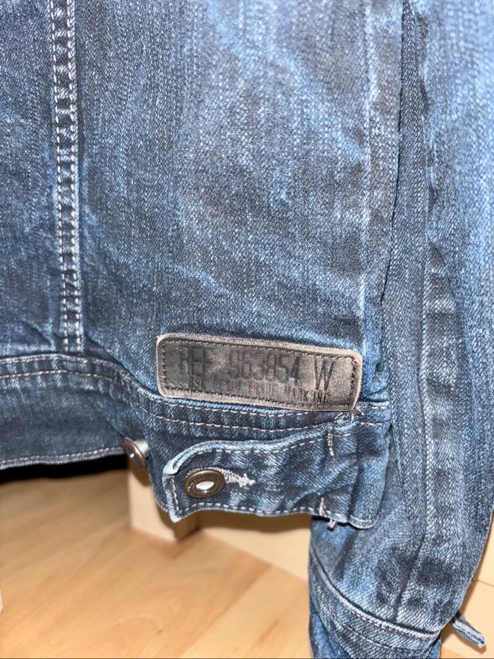Jolie Veste en Jean Bershka, très peu portée-Taille L - photo numéro 5