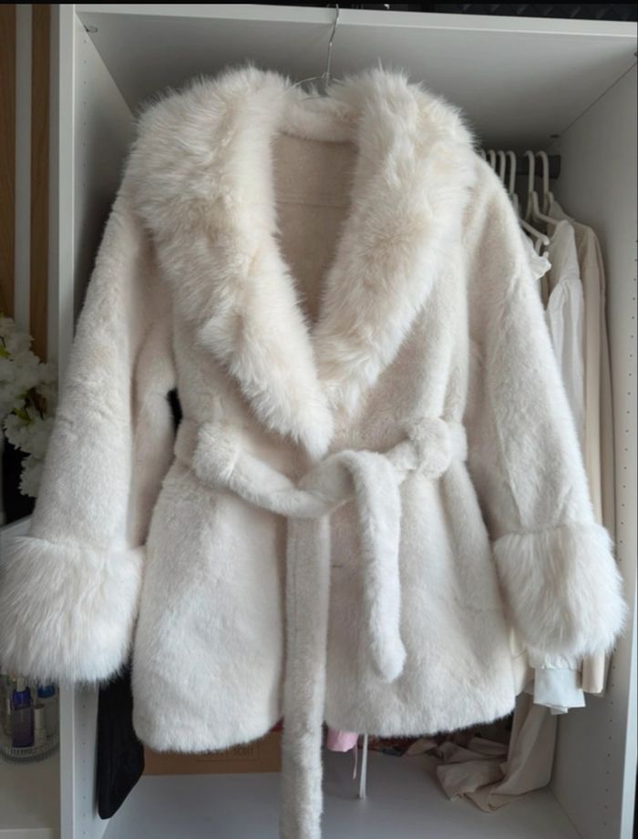 Manteaux fausse fourrure - photo numéro 2