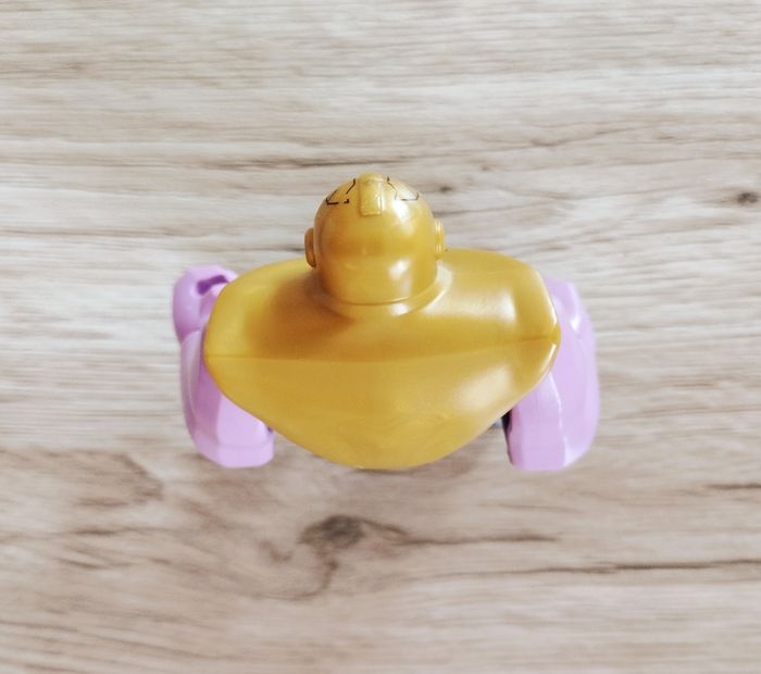 LEGO Marvel figurine Thanos - photo numéro 8