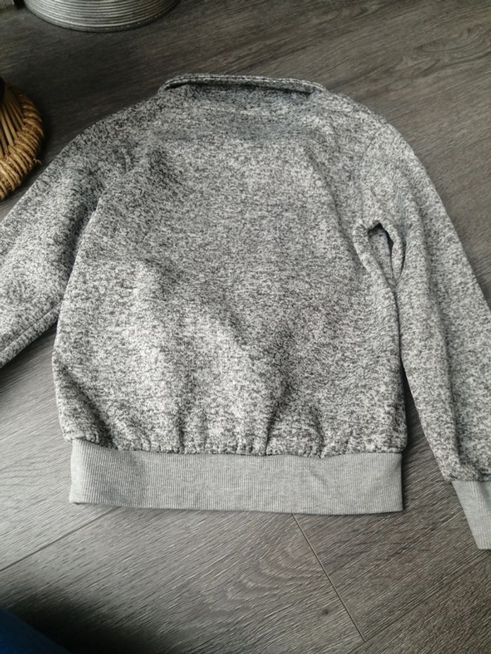 Pull 10A - photo numéro 4