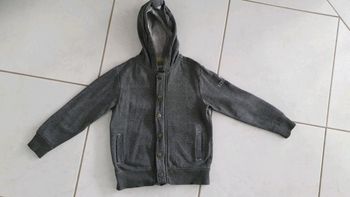 Veste à capuche garçon okaidi 6/8 ans LEN2