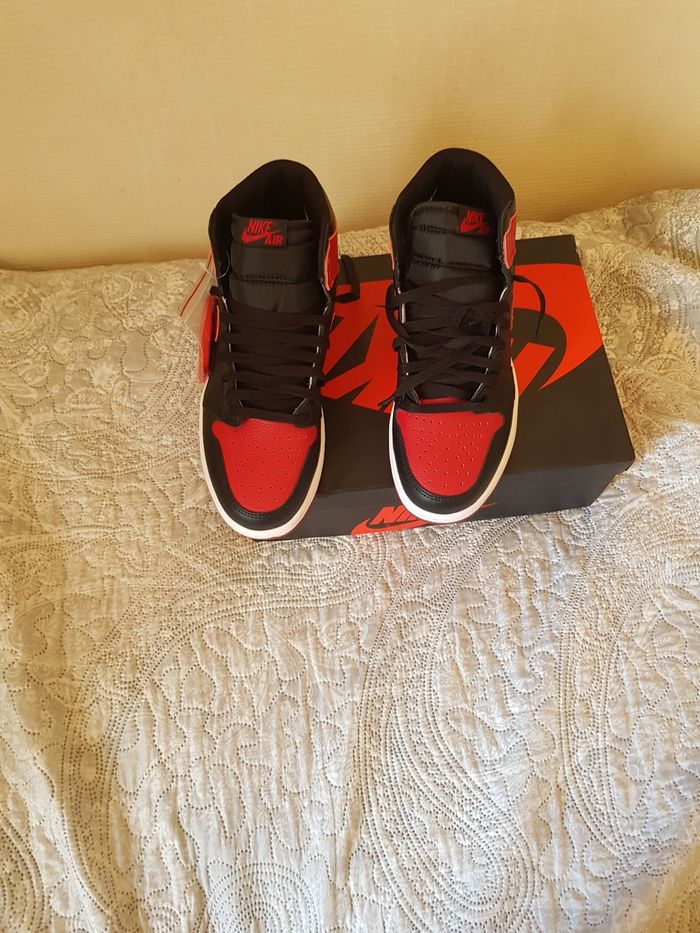 NIKE Air  Jordan 1 Retro  High Bred - photo numéro 9