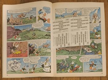 Ancien journal de Mickey avec 8 vignettes les 101 dalmatiens N°2234 de 1995 vintage