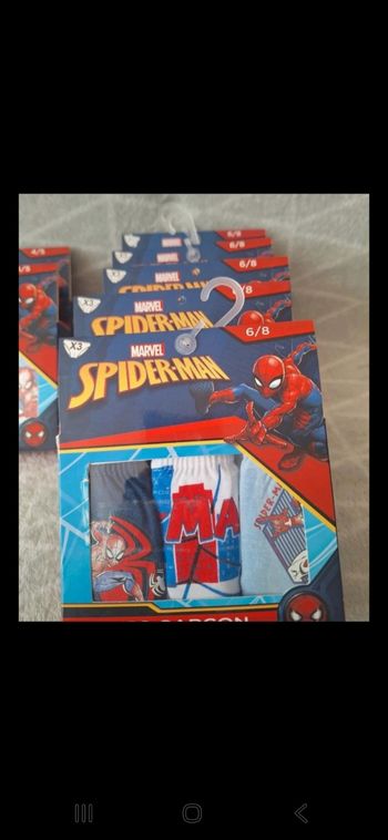 Lot 3 slips Spiderman
