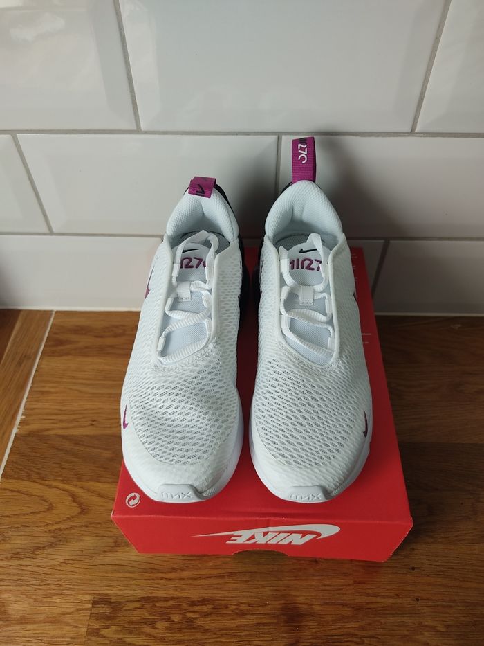 Baskets Nike air max 270 T 32 - photo numéro 3