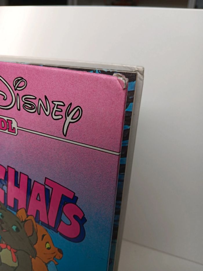 Livre vintage Walt Disney GDL Les aristochats Livre du film dépôt légal sept 1982 - photo numéro 9