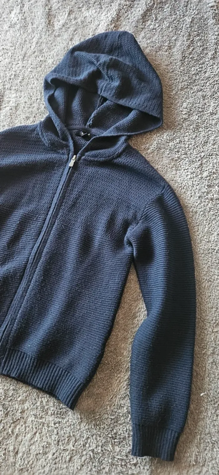 Gilet capuche 10 ans - photo numéro 3