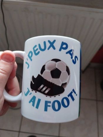 Mug j'peux pas j'ai foot