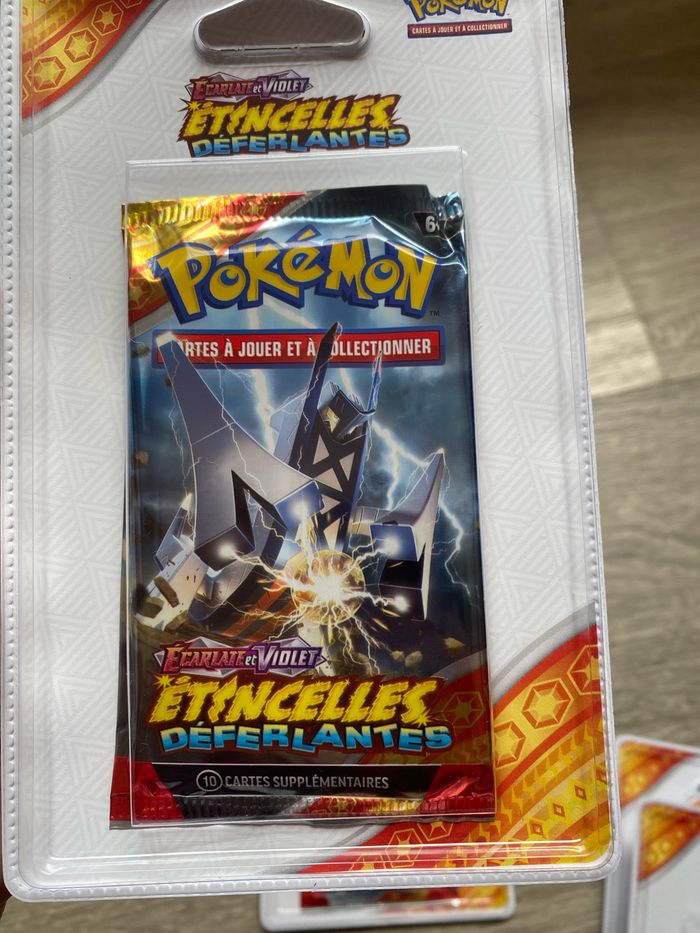 Artset ev8 étincelles déferlantes booster plastique - ev 8 - Pokemon - neuf et scellés - photo numéro 3