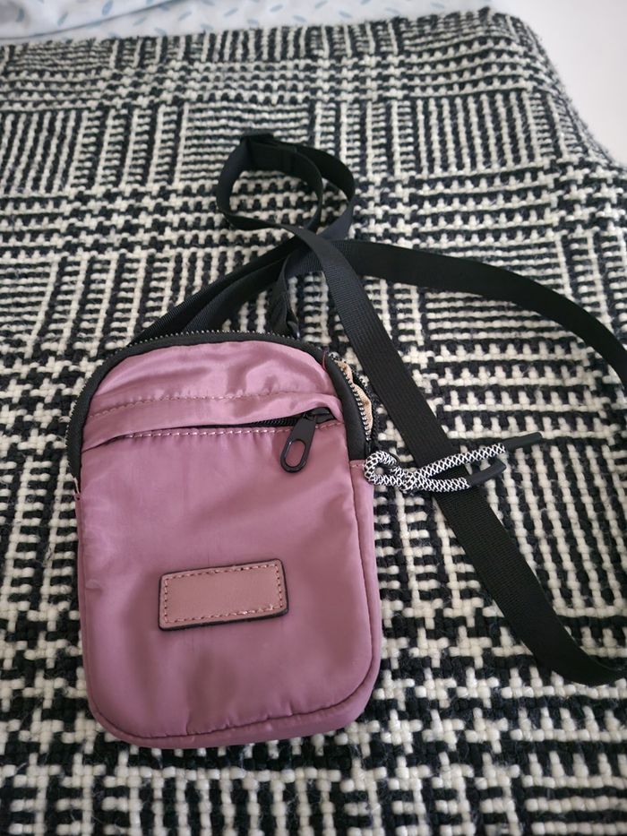 pochette bandoulière pochette bandoulière.