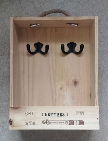 Porte clefs / courrier