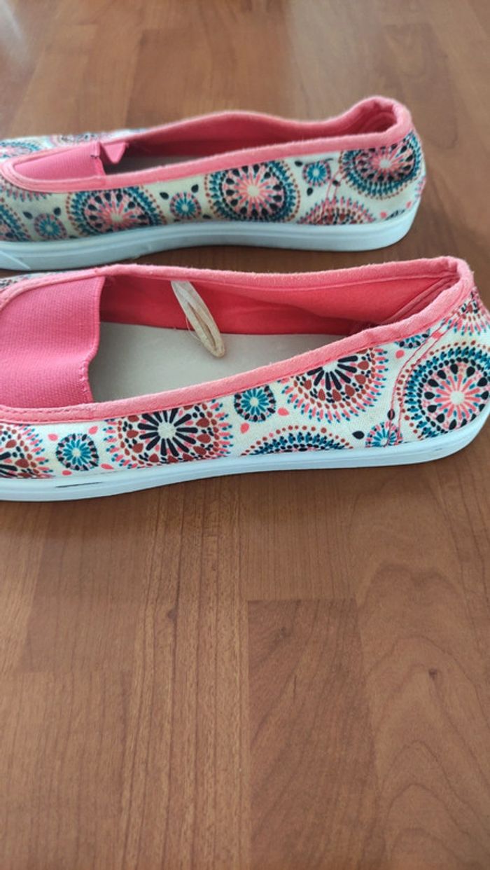 Ballerines tissu à motifs pointure 35 - photo numéro 5