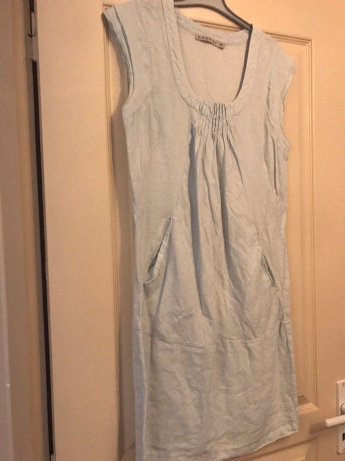 Magnifique robe en lin Kookaï taille 36 doublé en parfait état