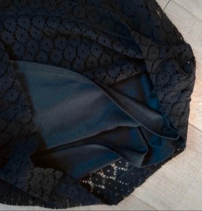 Robe dentelle - photo numéro 5