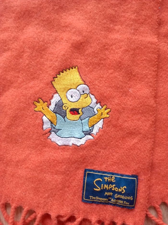 Écharpe Les Simpsons - photo numéro 2
