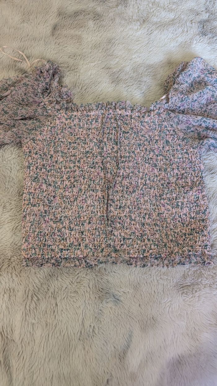 Top C&A taille 34 (XS) - photo numéro 2