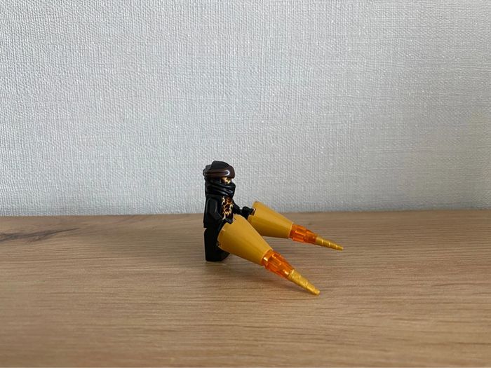 Mini figurine lego ninjago njo 612 Cole - photo numéro 2