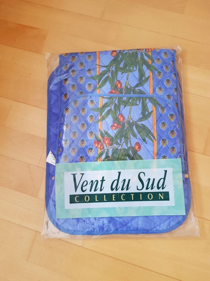 2 sets de tables + range pain vent du sud - photo numéro 2