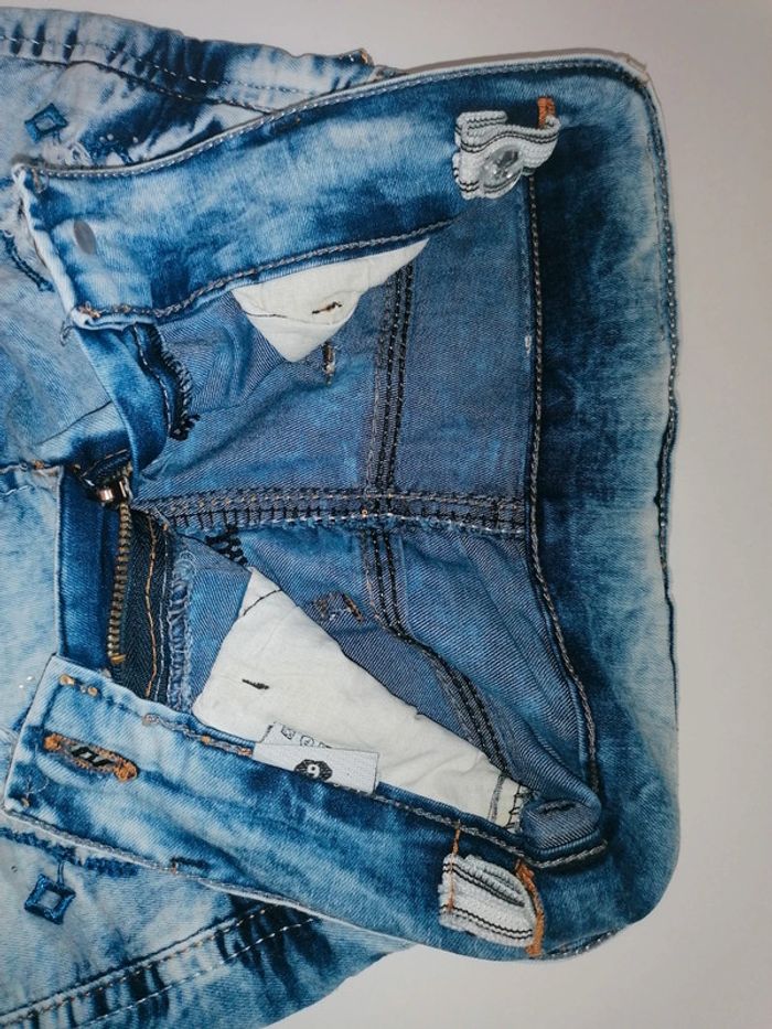 Short en jeans brodé et strass 6ans - photo numéro 4