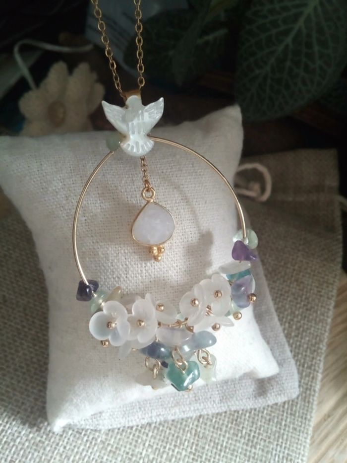 Collier long pierres de lune et d'aventurine