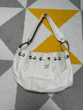 Sac à mains en cuir Vicosta