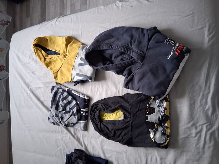 Gros lots de vêtements garçon en 10 ans - photo numéro 2