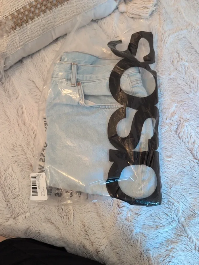 Short Asos. Neuf. Taille 48. EU 46. UK 18 - photo numéro 7