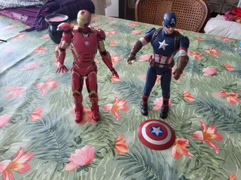 Figurine marve parle