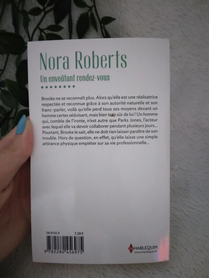 🌸Livre un envoûtant rendez-vous de Nora Roberts🌸 - photo numéro 5