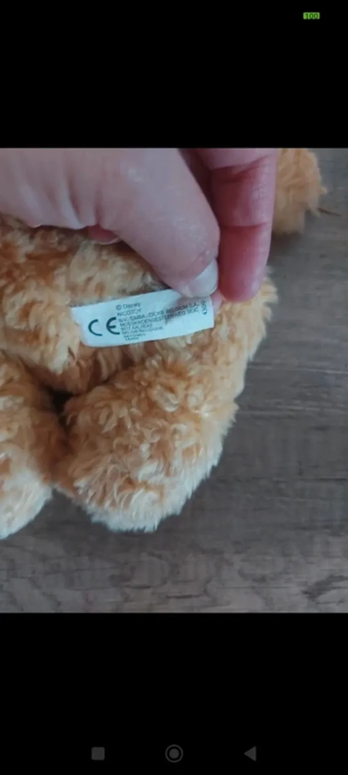 Peluche winnie l'ourson 
Bras et jambes articulés - photo numéro 2
