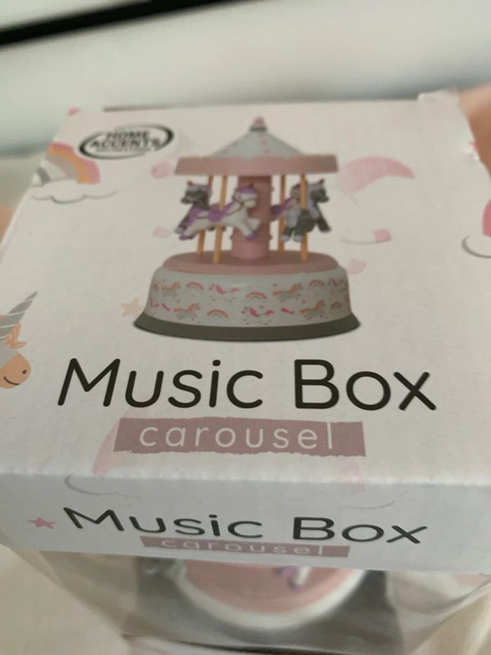 Boîte à musique - photo numéro 2