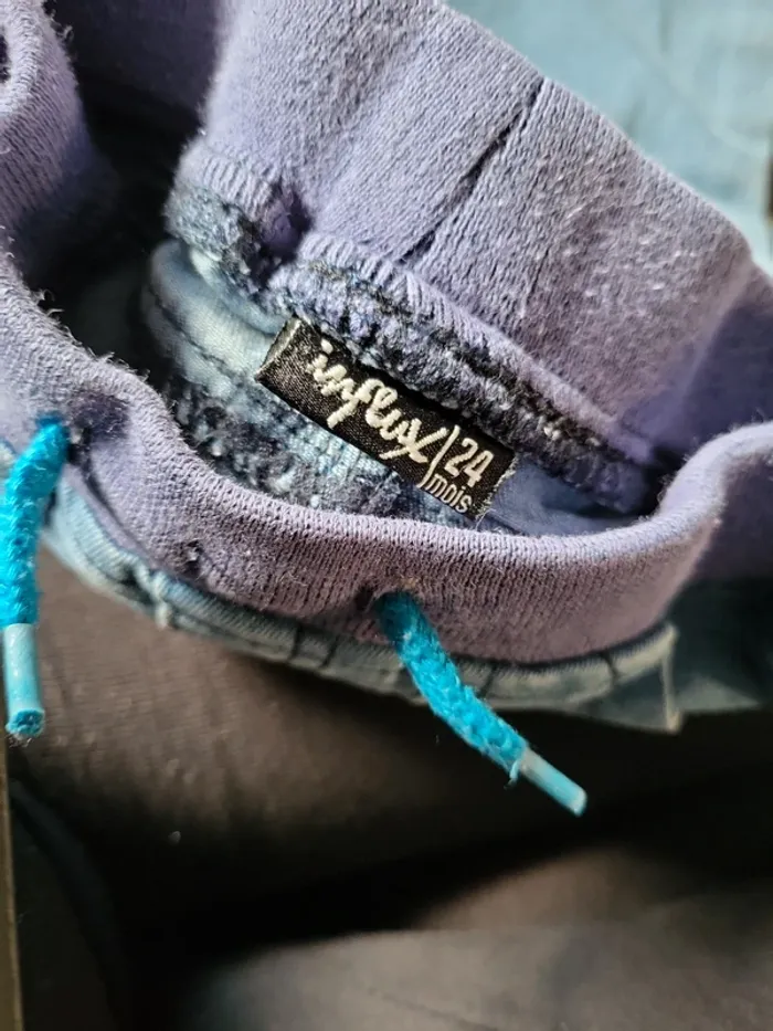 Jeans 24 mois - photo numéro 3