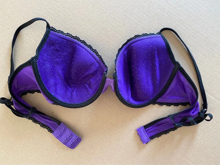Soutien-gorge - photo numéro 2