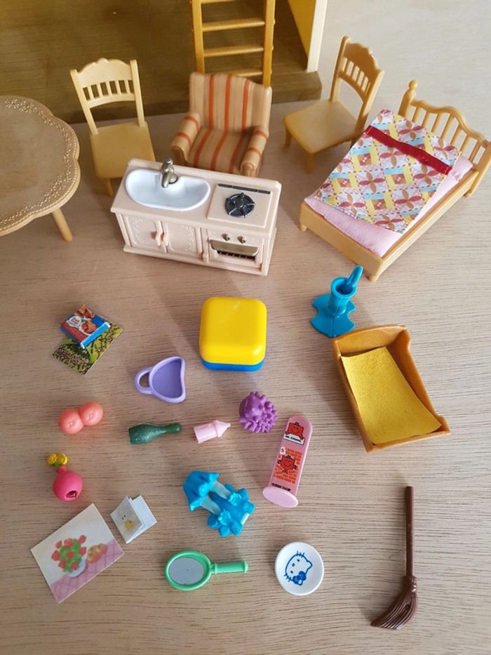 Sylvanian Families maison, famille et bus - photo numéro 6