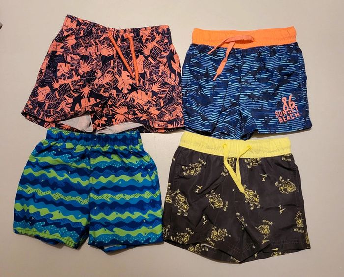 🐼 Lot short de bain 3 ans 🐼 - photo numéro 2