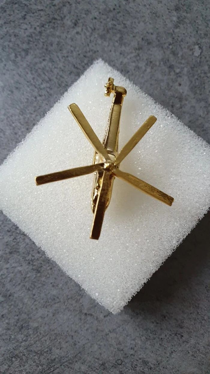 Broche hélicoptère Armée de l'air - photo numéro 3