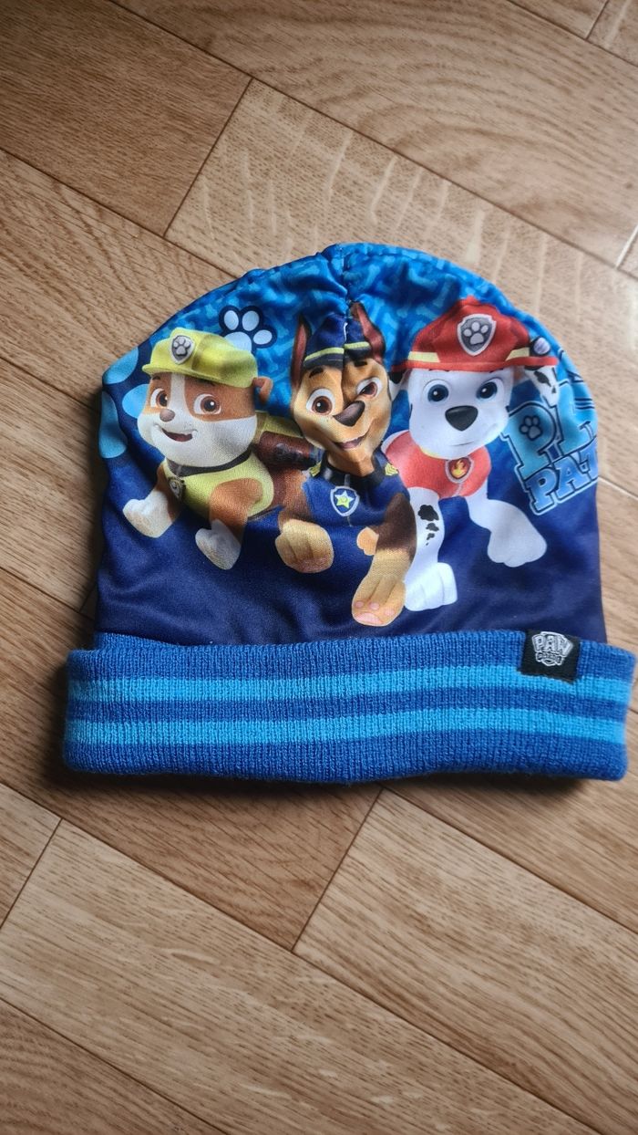 Bonnet neuf 2/5 ans