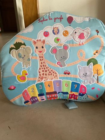 Sophie la girafe touch and play bord