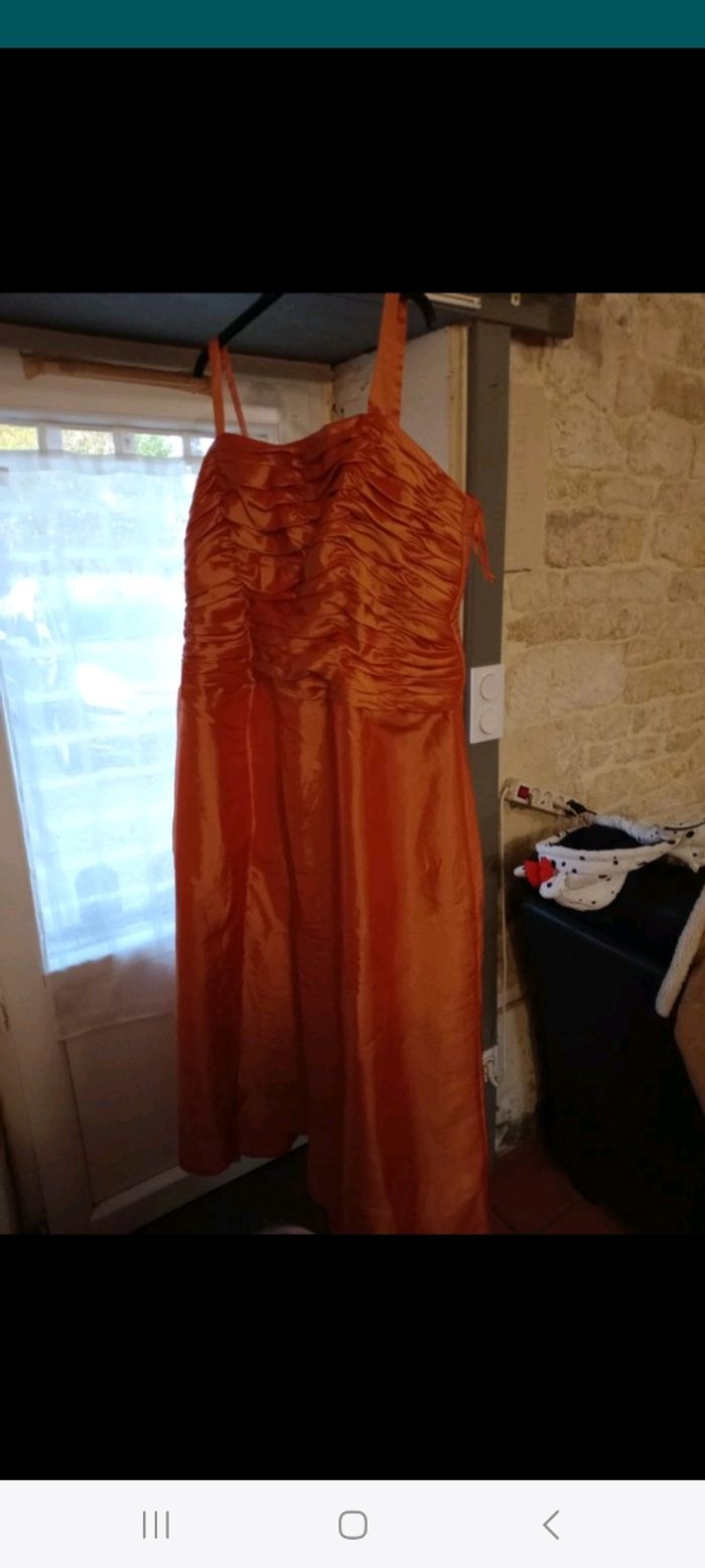 Robe - photo numéro 3