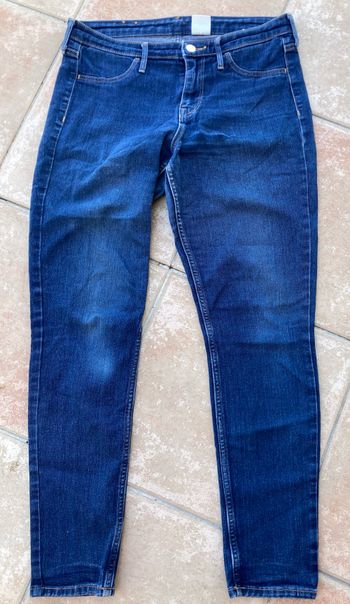 Jean H&M taille 28