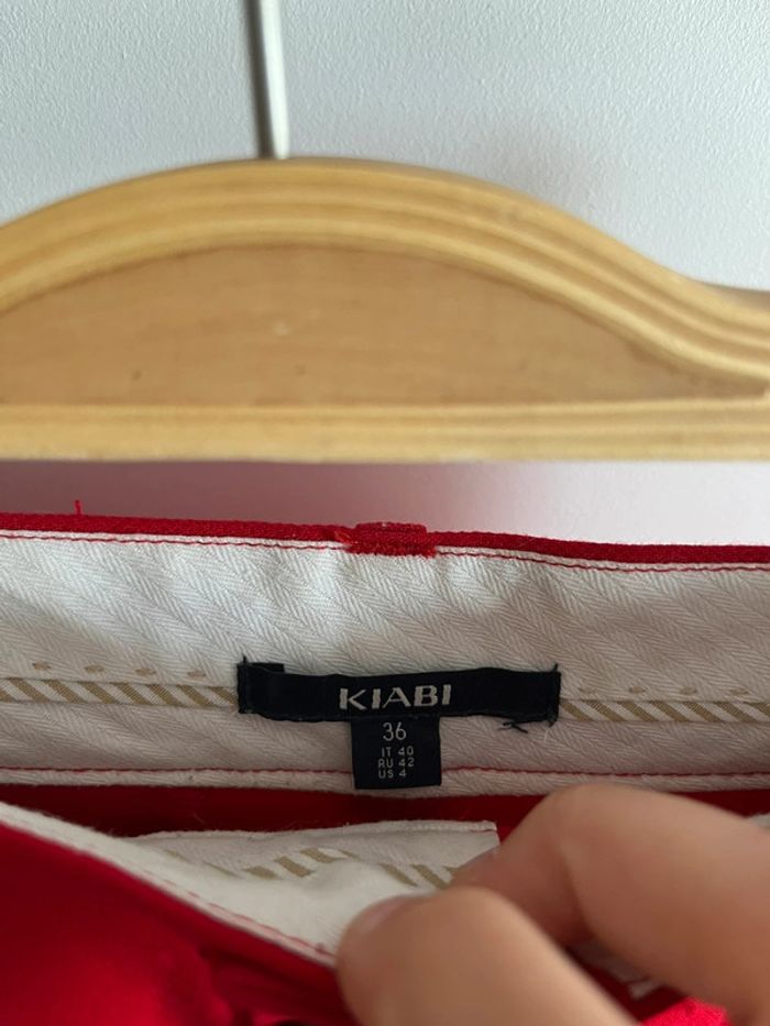 Short rouge à boutons Kiabi - photo numéro 3