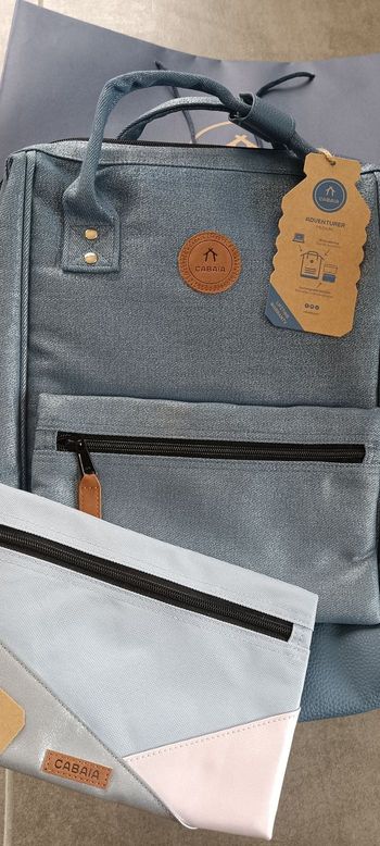 Beau sac Medium Neuf Cabaia 